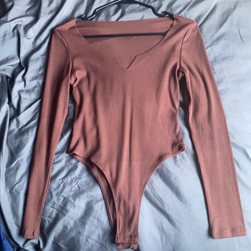 Size small shein body suit